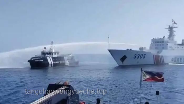 **在中国海警的黄岩岛执法巡查之旅：风浪中的坚守与成长🌟**